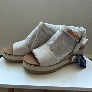 Toms Diana Flatform Wedge Sandals